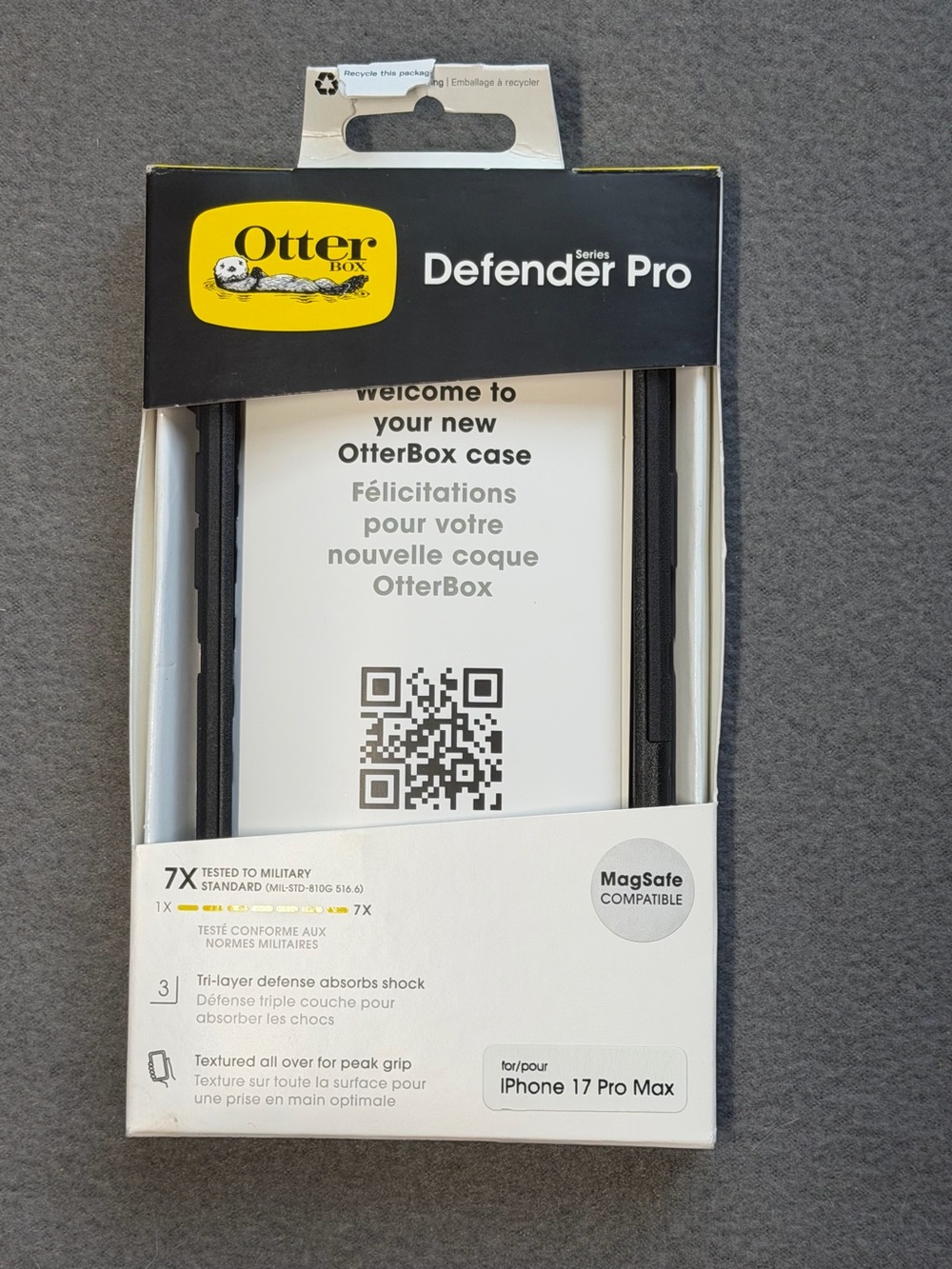 OtterBox Defender Pro Case for iPhone 17 Pro Max — Black